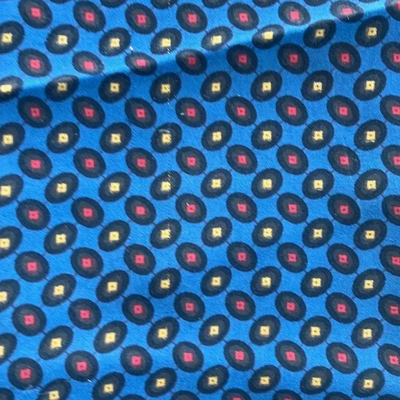 Lord & Taylor vintage silk mens neck scarf silk hand rolled blue geometric - Picture 5 of 6